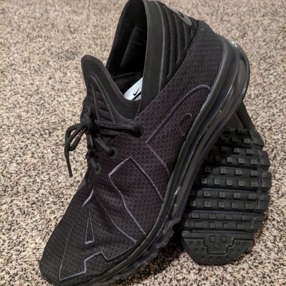 Nike Air Max Shoes